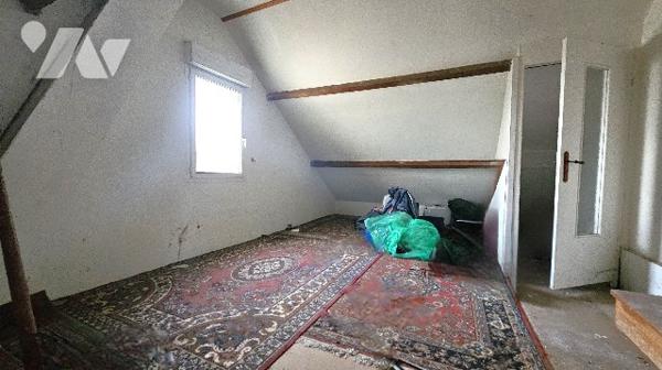 Maison T5 avec confort plain-pied, garage, jardin sur parcelle de 1438 m2 à 10 min de VERTUS