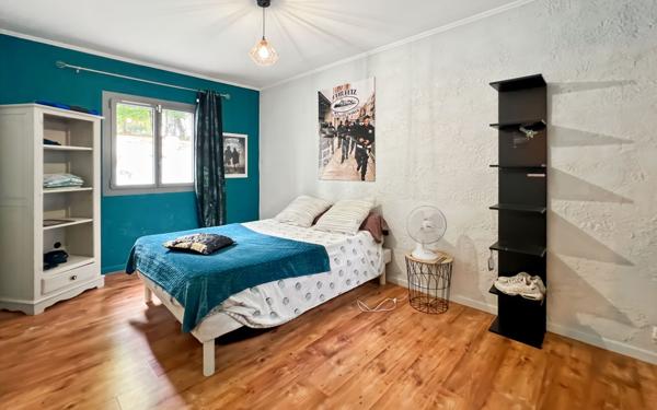 Maison à vendre    5 pièces •  Notre-Dame-de-Sanilhac