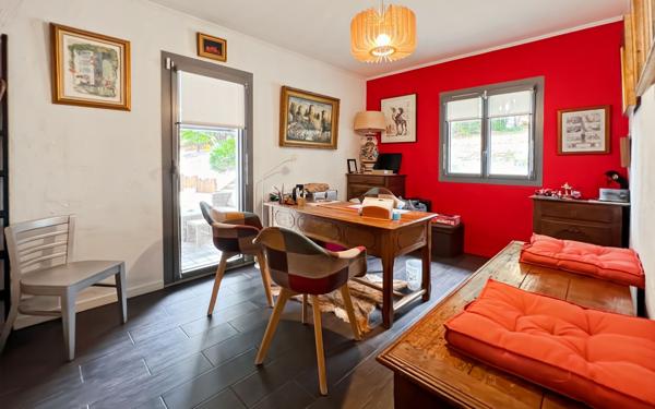 Maison à vendre    5 pièces •  Notre-Dame-de-Sanilhac