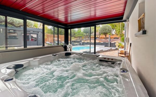 Maison à vendre    5 pièces •  Notre-Dame-de-Sanilhac