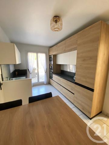 Maison à vendre  5 pièces - 100,14 m 2   PERIGNY SUR YERRES  - 94
