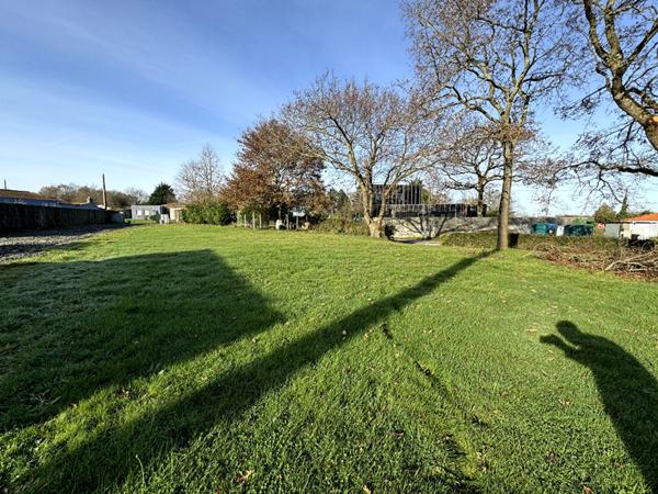 Terrain La Limouziniere 663 m2