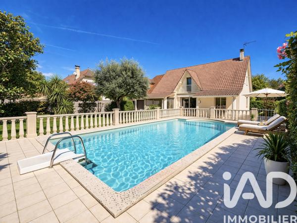Maison à vendre 7 pièces 201 m² Lescar
