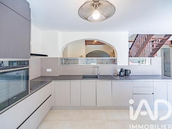 Maison à vendre 7 pièces 201 m² Lescar