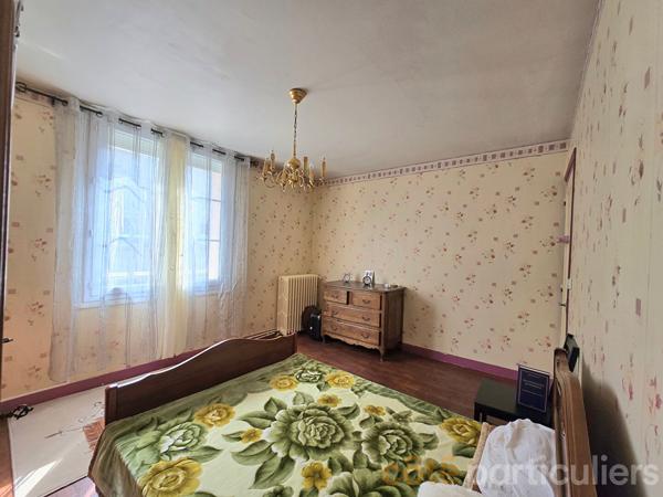 Vente
                Maison130 m² - 6 Pièces -
                    SAINT PIERRE DES CORPS (37700)