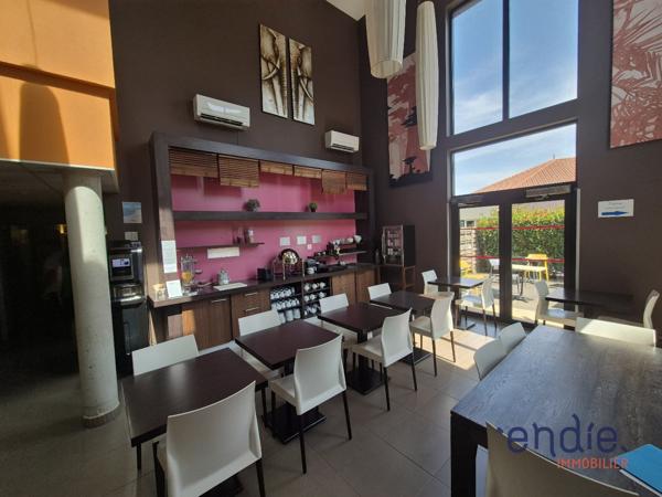 HÔTEL 44 CHAMBRES – EMPLACEMENT PREMIUM AUX PORTES DE NANTES