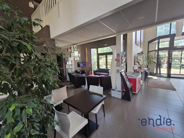 HÔTEL 44 CHAMBRES – EMPLACEMENT PREMIUM AUX PORTES DE NANTES