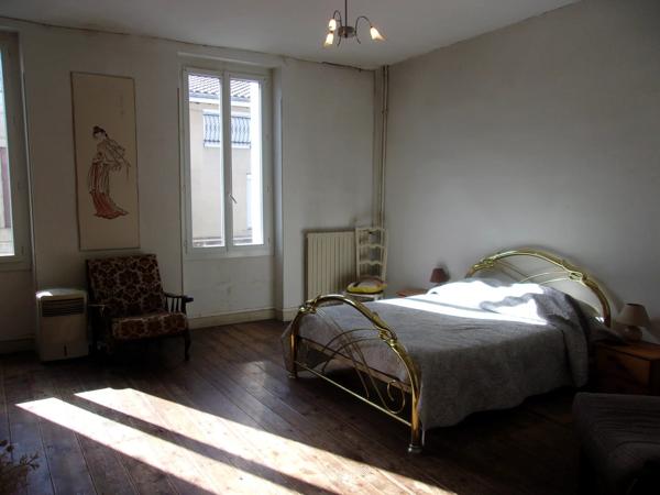 Maison de ville de 3 chambres avec jardin, cave et grenier