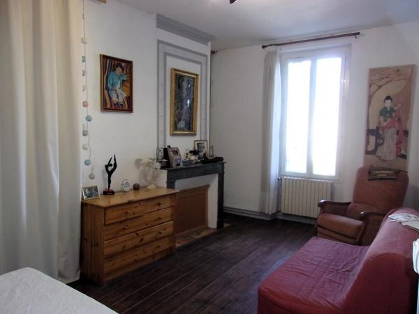 Maison de ville de 3 chambres avec jardin, cave et grenier