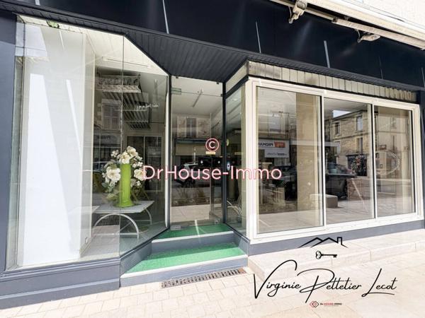 Commerce à vendre 3 pièces de 130 m²