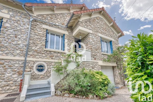 Maison à vendre 6 pièces 199 m² Lagny-sur-Marne