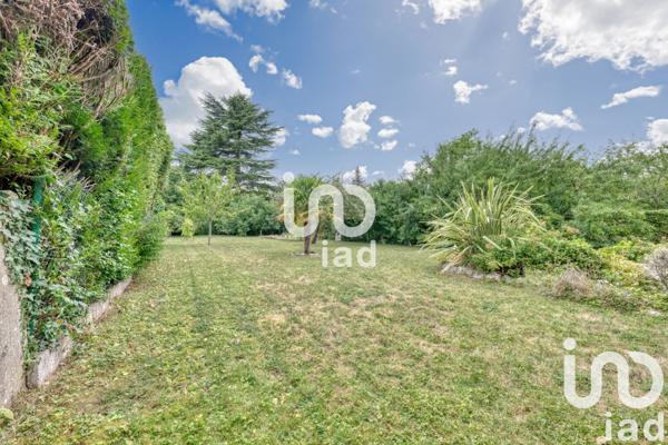 Maison à vendre 6 pièces 199 m² Lagny-sur-Marne