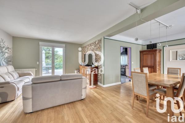 Maison à vendre 6 pièces 199 m² Lagny-sur-Marne