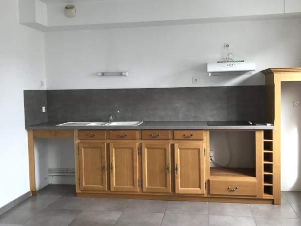 Location Appartement 2 pièces Beauvais (60000) - Centre-ville