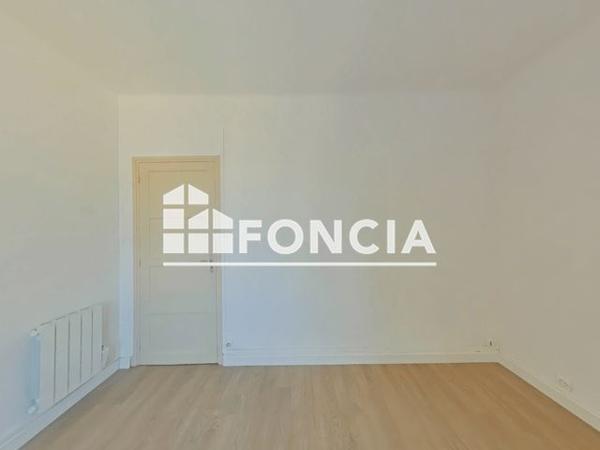 Location Appartement 3 pièces 64.92 m² - 3 BIS RUE MASSENA Toulon 83000