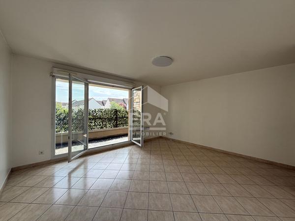 Résidence de 2008 appartement de 4 pièces et 2 places de stationnements