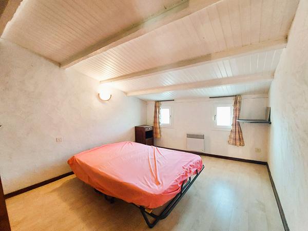 Trillou - Maison 3 chambres avec chai en pierres entre forêt et marais