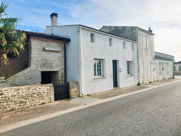 Trillou - Maison 3 chambres avec chai en pierres entre forêt et marais