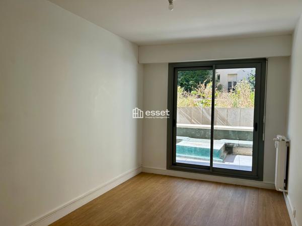 Location Appartement 3 pièces 58 m² - Paris 75015