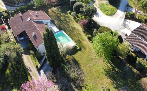 Maison à vendre    5 pièces • 161 m2 Chabeuil
