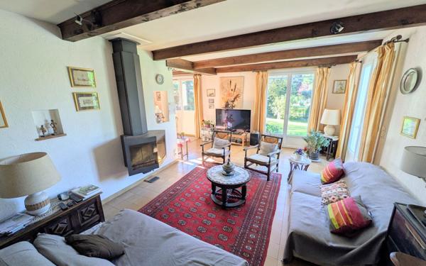 Maison à vendre    5 pièces • 161 m2 Chabeuil