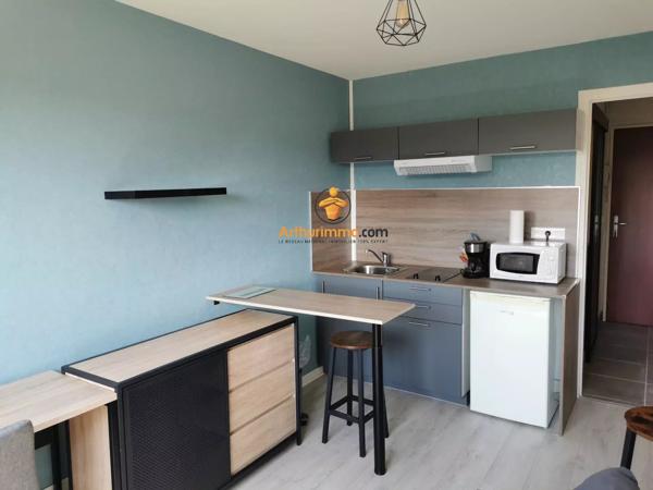 Location                                                      Studio
                        
                     1 pièces                      17 m2                     à Pau