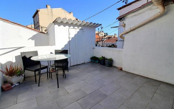 Maison à vendre    12 pièces •  Marseille 3