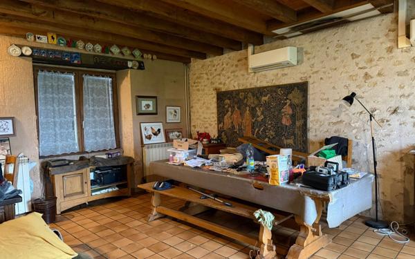 Maison à vendre    2 pièces • 70 m2 Provins