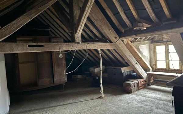 Maison à vendre    2 pièces • 70 m2 Provins