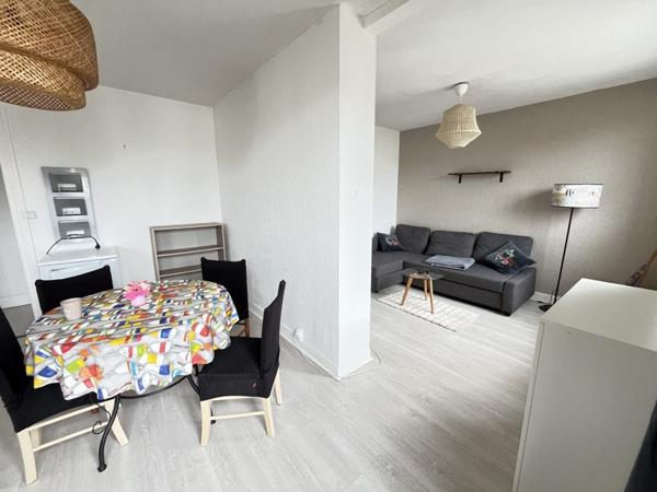 Appartement à louer 685 € CC Brest 3 p 55 m² DPE D