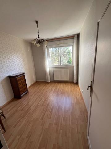 TOULOUSE 31500 – RUE DE GARIN Appartement T4 bis lumineux au cœur d’un parc arboré – Résidence sécurisée –