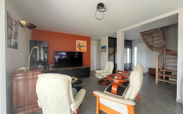 Maison à vendre    6 pièces •  Alençon