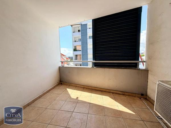 Appartement à vendre 2 pièces 41.87m² Saint-Denis (97490)