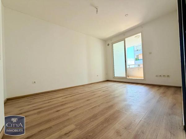 Appartement à vendre 2 pièces 41.87m² Saint-Denis (97490)