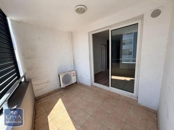 Appartement à vendre 2 pièces 41.87m² Saint-Denis (97490)