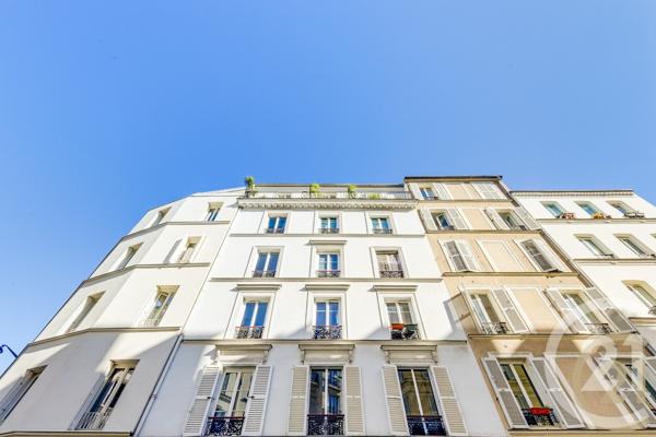 Appartement F4 à vendre  5 pièces - 65,11 m 2   PARIS  - 75017