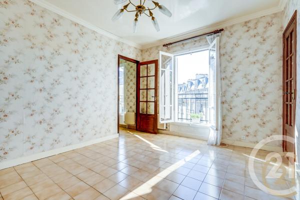 Appartement F4 à vendre  5 pièces - 65,11 m 2   PARIS  - 75017