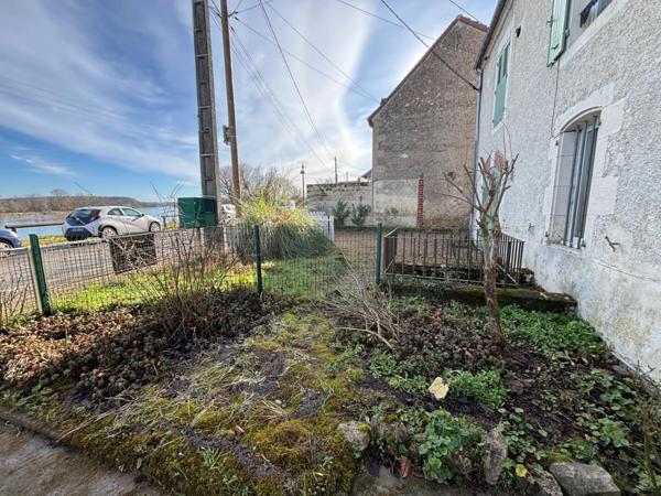 Immeuble à vendre MARSEILLES LES AUBIGNY (18)