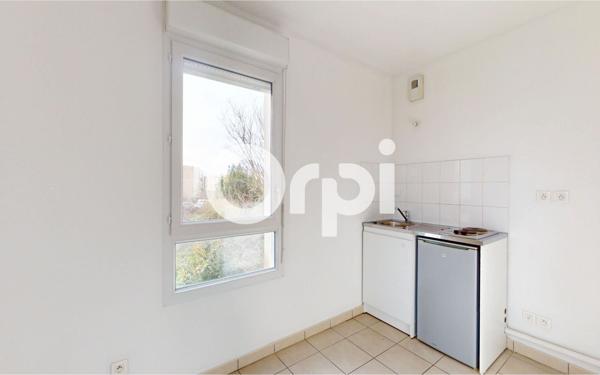 Appartement à vendre    2 pièces • 44 m2 Bron