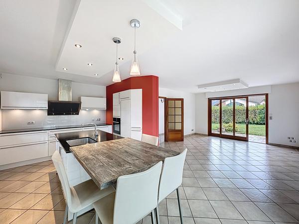 Maison 4 pièces - 151 m² Exclusivité efficity