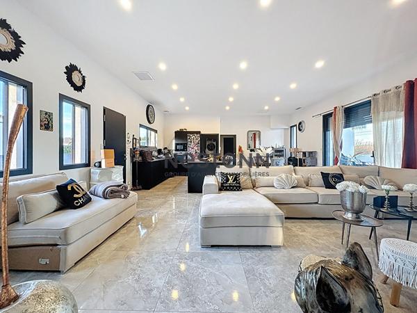 Maison Piolenc d'environ 143m² habitables