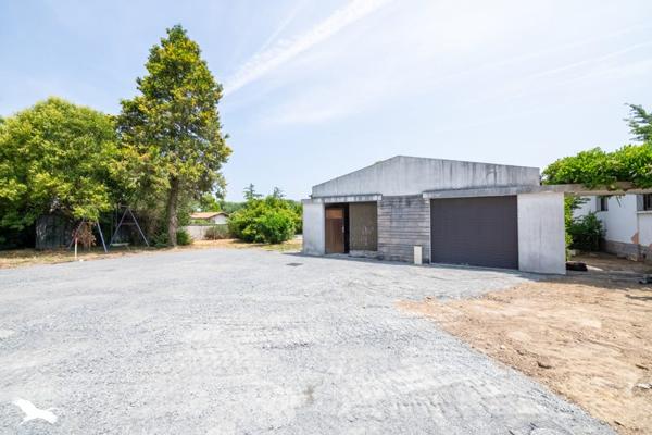 Maison à vendre |  Carbon-Blanc |  1 pièce | 69 m²