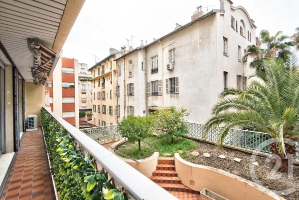 Appartement F4 à vendre  4 pièces - 104,47 m2 NICE - 06