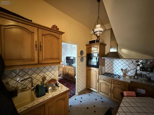 Maison à vendre à Vichy dans l'Allier (03200), ref : 2024/829-03020