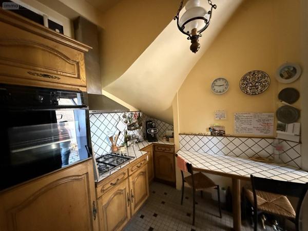 Maison à vendre à Vichy dans l'Allier (03200), ref : 2024/829-03020