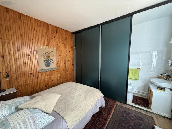 Maison à vendre à Vichy dans l'Allier (03200), ref : 2024/829-03020