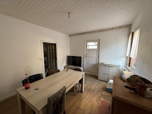 Maison à vendre à Vichy dans l'Allier (03200), ref : 2024/829-03020