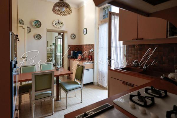 Maison Cannes 5 pièce(s) 250 m2 Petit Juas 1 480 000 euros