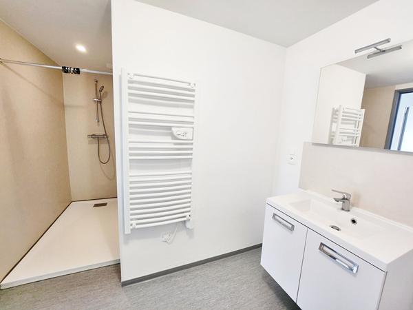 Appartement Ecommoy 2 pièces 72.67 m2