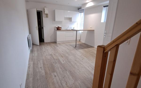 Appartement à louer    1 pièce •  Noisy-le-Grand